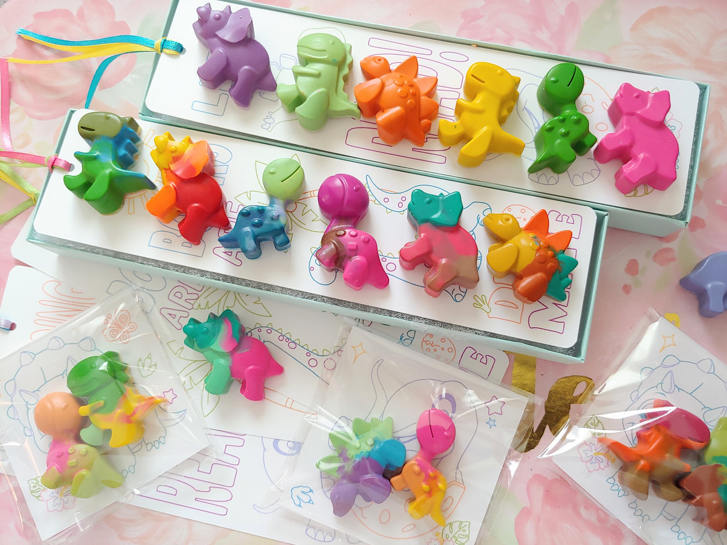 Dinosaur Crayon Party Favors